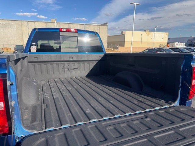 Used 2018 Chevrolet Silverado 2500 High Country w/ Duramax Plus Package AWD/4WD image 7