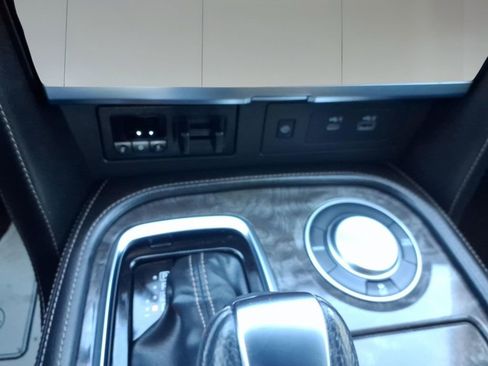 Used 2023 Nissan Armada Platinum w/ Captain's Chairs Package image 20