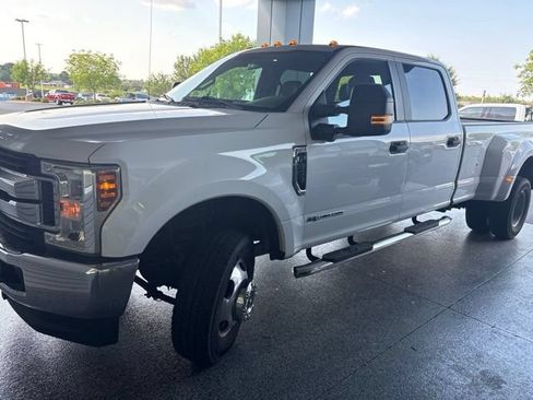 Used 2018 Ford F350 XL w/ STX Appearance Package AWD/4WD image 1