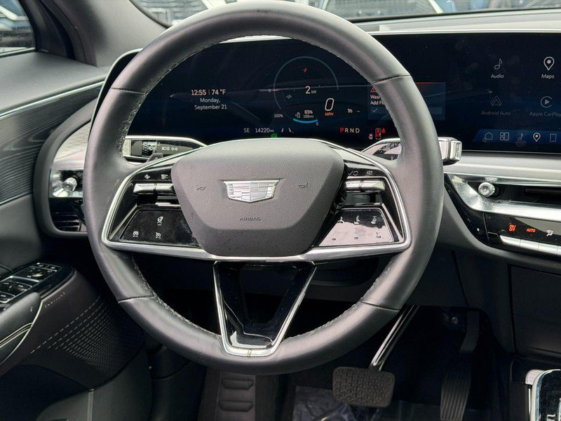 Used 2024 Cadillac Lyriq Sport AWD/4WD image 12