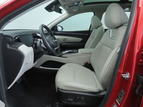 Used 2023 Hyundai Tucson Limited image 20
