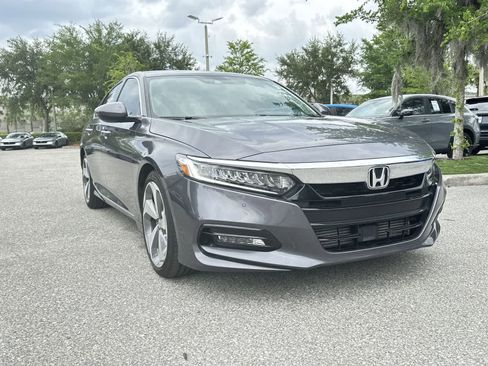 Used 2020 Honda Accord Touring image 8