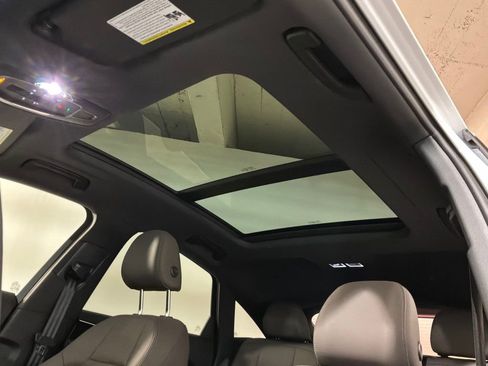 Certified 2025 Audi Q5 Premium w/ Convenience Package image 5