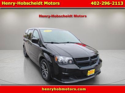 Used 2016 Dodge Grand Caravan SE