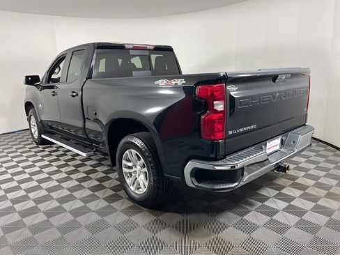 Used 2020 Chevrolet Silverado 1500 LT w/ Texas Edition AWD/4WD image 3