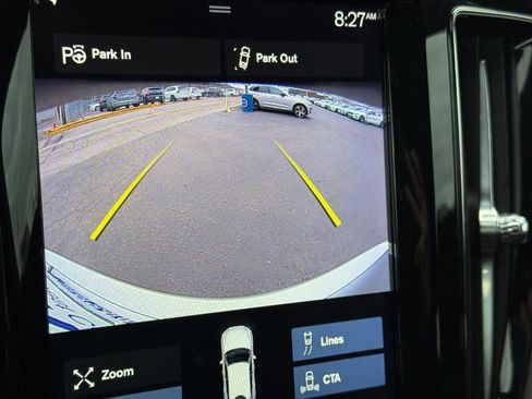 Used 2019 Volvo XC60 T5 R-Design image 22