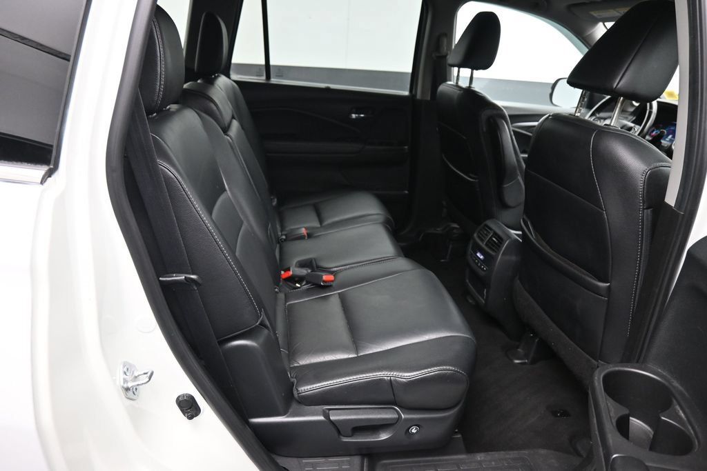 Certified 2021 Honda Pilot Special Edition image 26