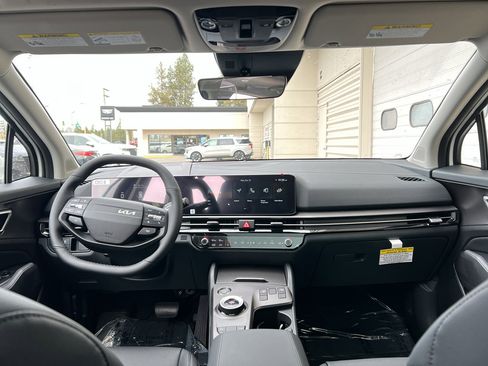 New 2026 Kia Sportage EX w/ EX Panoramic Sunroof Package image 17