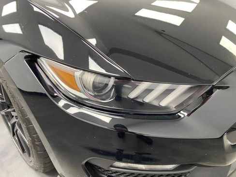 Used 2017 Ford Mustang Shelby GT350 image 10