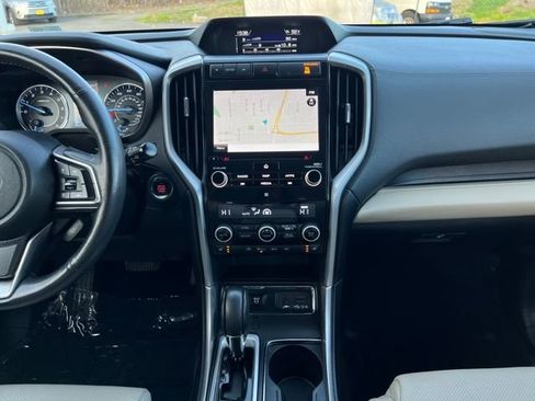 Used 2019 Subaru Ascent Limited image 24