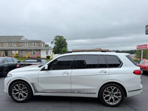 Used 2022 BMW X7 xDrive40i w/ Premium Package AWD/4WD image 4