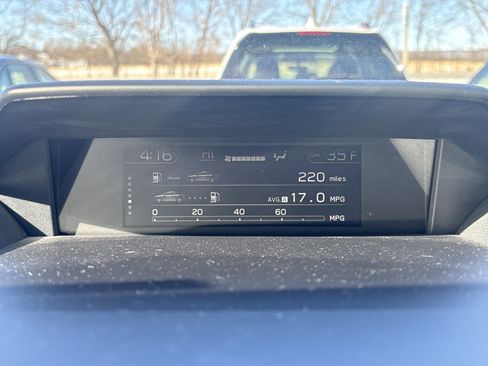 Used 2018 Subaru Crosstrek 2.0i Limited image 23