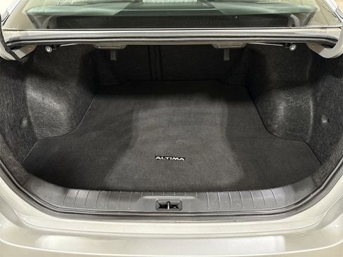 Used 2023 Nissan Altima 2.5 SV image 23