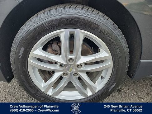Used 2018 Chevrolet Equinox Premier AWD/4WD image 19