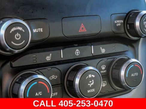 Used 2022 RAM 1500 Big Horn AWD/4WD image 32