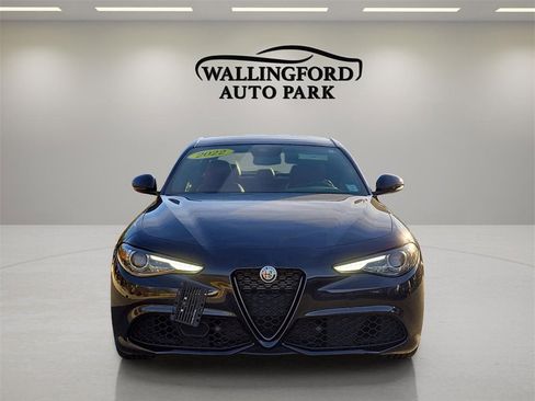Used 2022 Alfa Romeo Giulia Veloce image 2