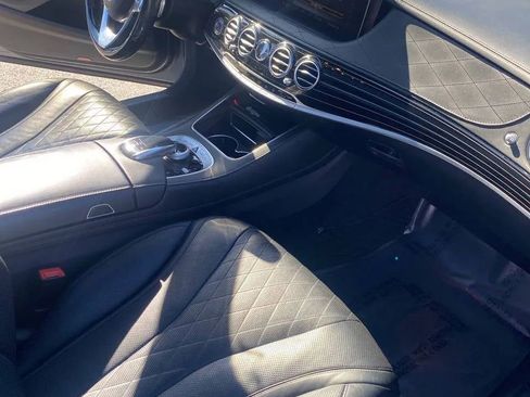 Used 2018 Mercedes-Benz S 560 S 560 4MATIC Sedan 4D image 28