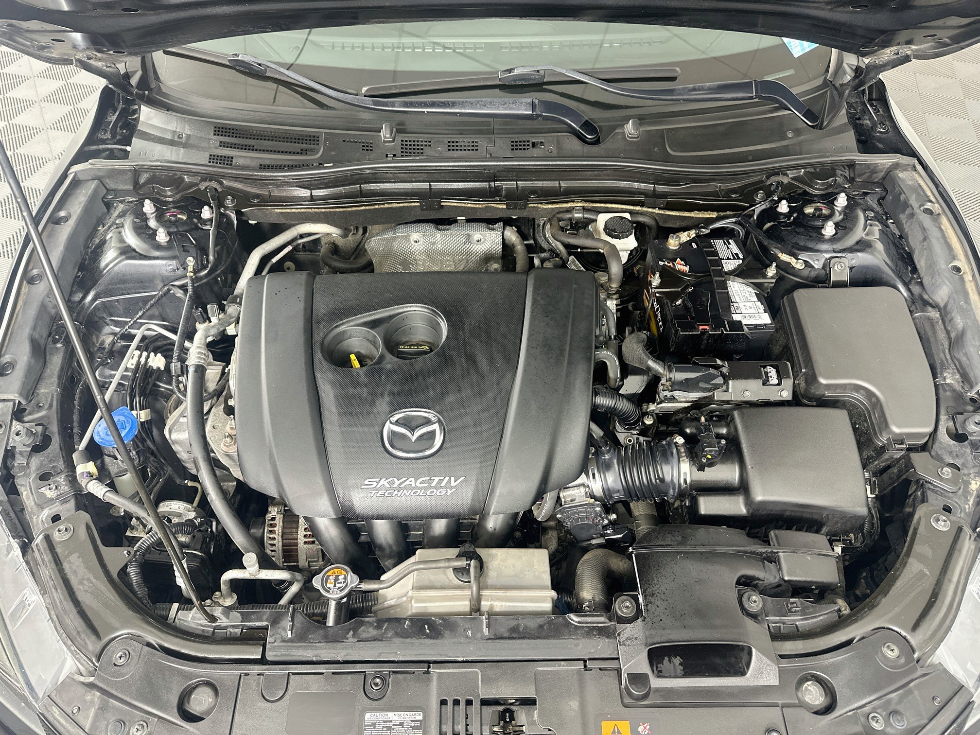 Used 2018 MAZDA MAZDA3 Touring FWD image 32