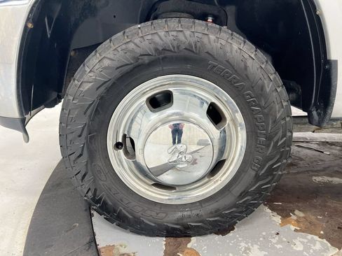 Used 2018 RAM 3500 Tradesman w/ Chrome Appearance Group AWD/4WD image 19