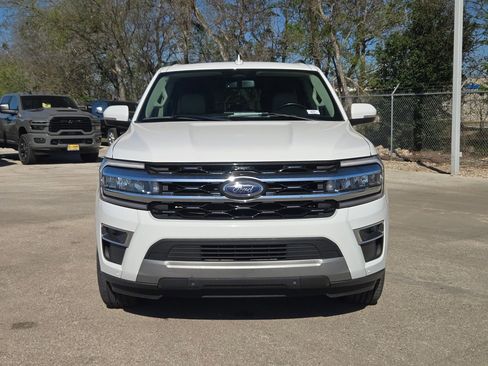 Used 2024 Ford Expedition Limited image 8