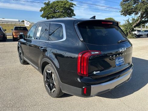 Used 2025 Kia Telluride S AWD/4WD image 9