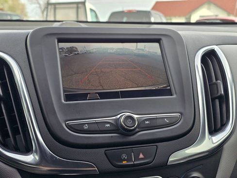 Used 2022 Chevrolet Equinox LS AWD/4WD image 28