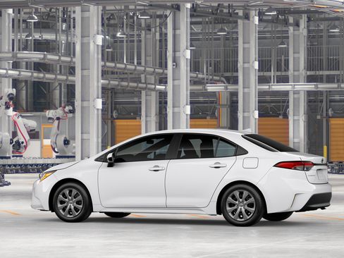 New 2026 Toyota Corolla LE FWD image 7