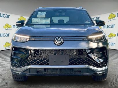 New 2026 Volkswagen Tiguan SE R-Line