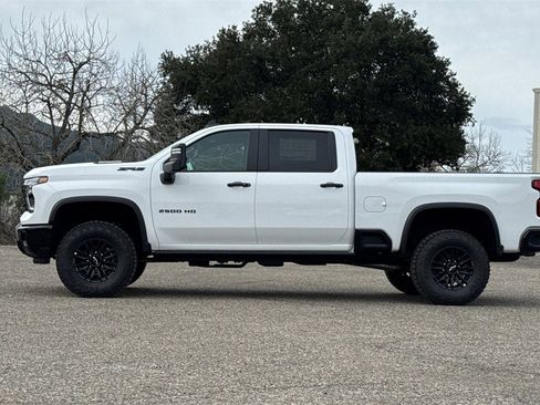 New 2026 Chevrolet Silverado 2500 ZR2 w/ LPO, Dark Essentials Package image 7