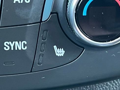 Used 2019 Chevrolet Traverse LT AWD/4WD image 8