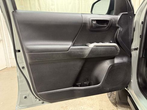 Used 2023 Toyota Tacoma 4x4 Double Cab w/ Trail Edition image 8