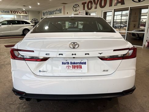 Certified 2025 Toyota Camry SE FWD image 9