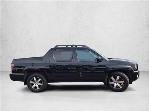 Used 2014 Honda Ridgeline SE image 4