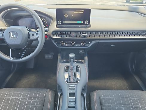 Certified 2024 Honda HR-V Sport image 11