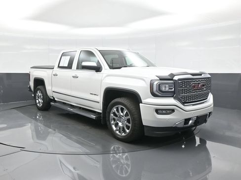 Used 2016 GMC Sierra 1500 Denali w/ Enhanced Driver Alert Package AWD/4WD image 1