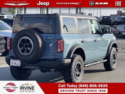 Used 2023 Ford Bronco Badlands image 6