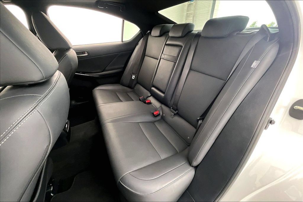 Used 2024 Lexus IS 300 w/ Comfort Package RWD image 32