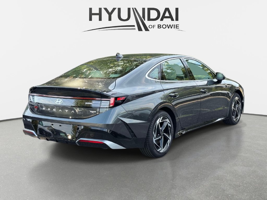 New 2026 Hyundai Sonata SEL AWD/4WD image 2