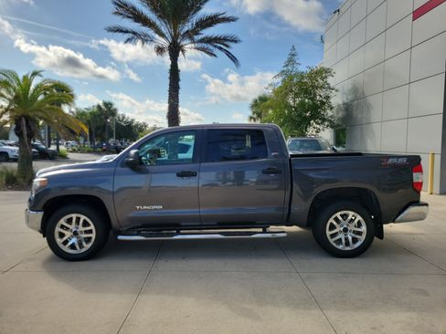 Used 2019 Toyota Tundra SR5 w/ SR5 Upgrade Package RWD image 3