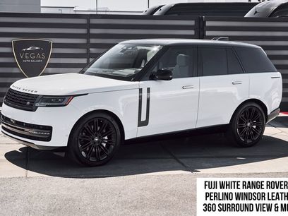 Used 2025 Land Rover Range Rover SE