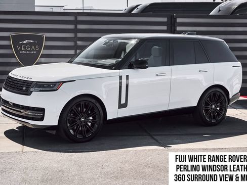Used 2025 Land Rover Range Rover SE AWD/4WD image 1