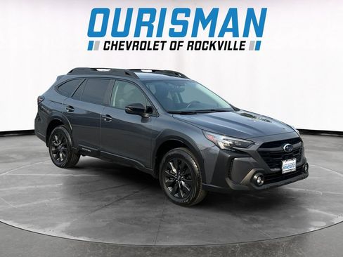 Used 2024 Subaru Outback Onyx Edition w/ Popular Package #2 image 1