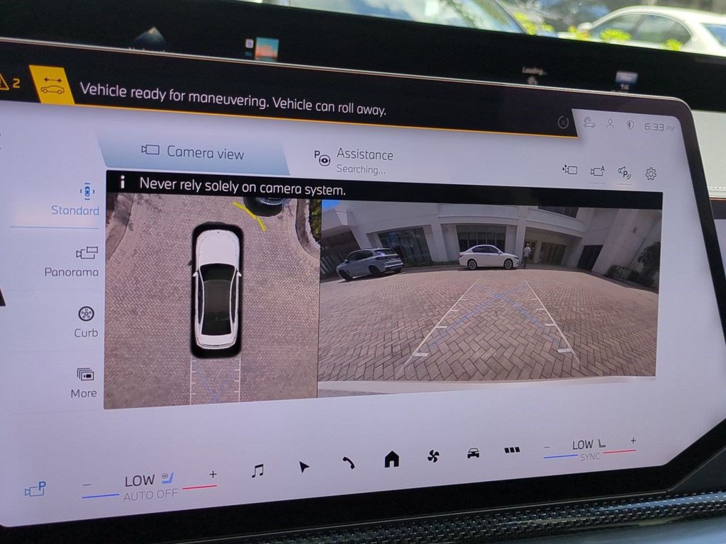 New 2027 BMW 740i RWD image 21