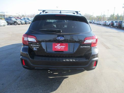 Used 2019 Subaru Outback 2.5i Touring w/ Popular Package #3A image 4
