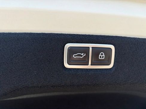 Used 2025 Hyundai Sonata Limited FWD image 36