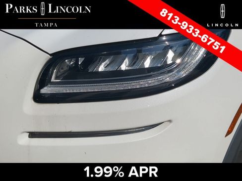 Used 2023 Lincoln Nautilus Reserve FWD image 11