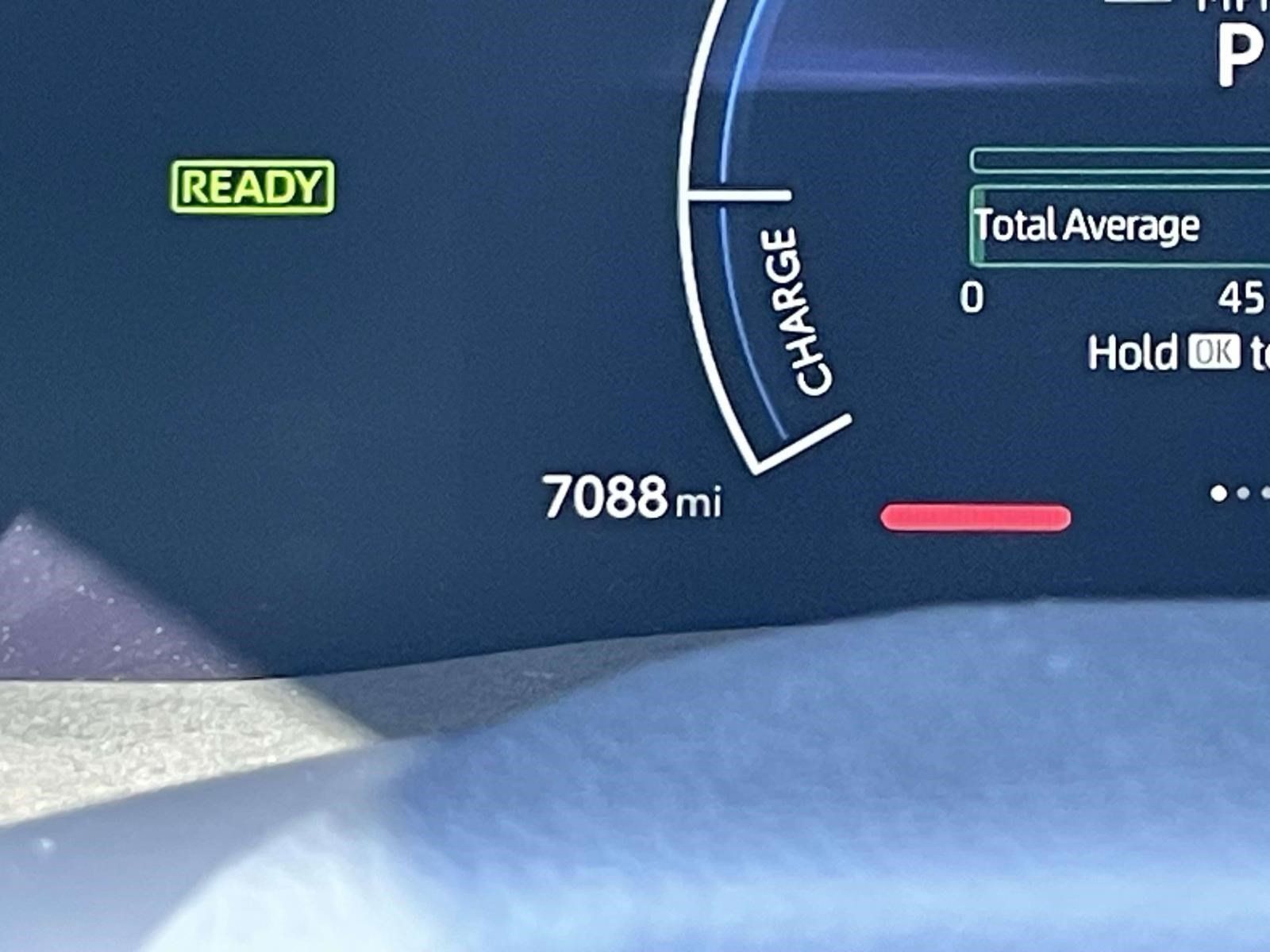 Used 2025 Toyota Camry LE w/ Convenience Package FWD image 19