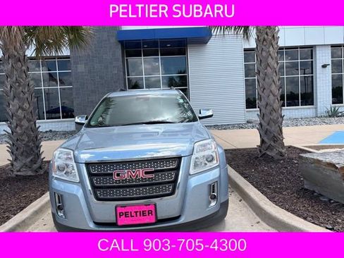Used 2014 GMC Terrain SLT w/ Chrome Appearance Package FWD image 2