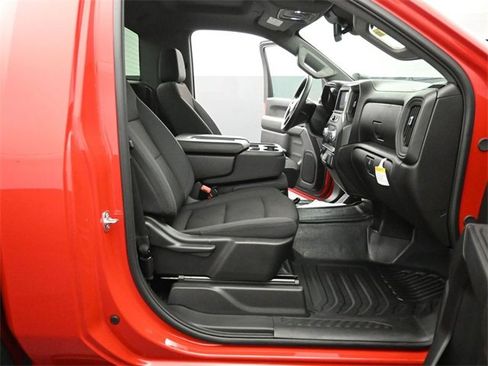 Used 2025 GMC Sierra 2500 Pro image 20