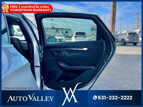 Used 2019 Chevrolet Impala Premier FWD image 23